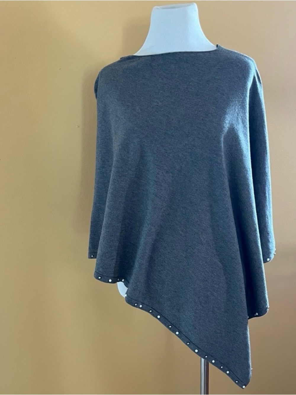 Cozy, Chic Gray Poncho Sweater with Pearl Accents, New! Perfect for Day/Evening!